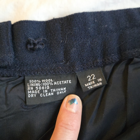 Kasper II Navy Dark Blue Wool Pencil Midi Skirt with Pockets - Picture 4 of 9